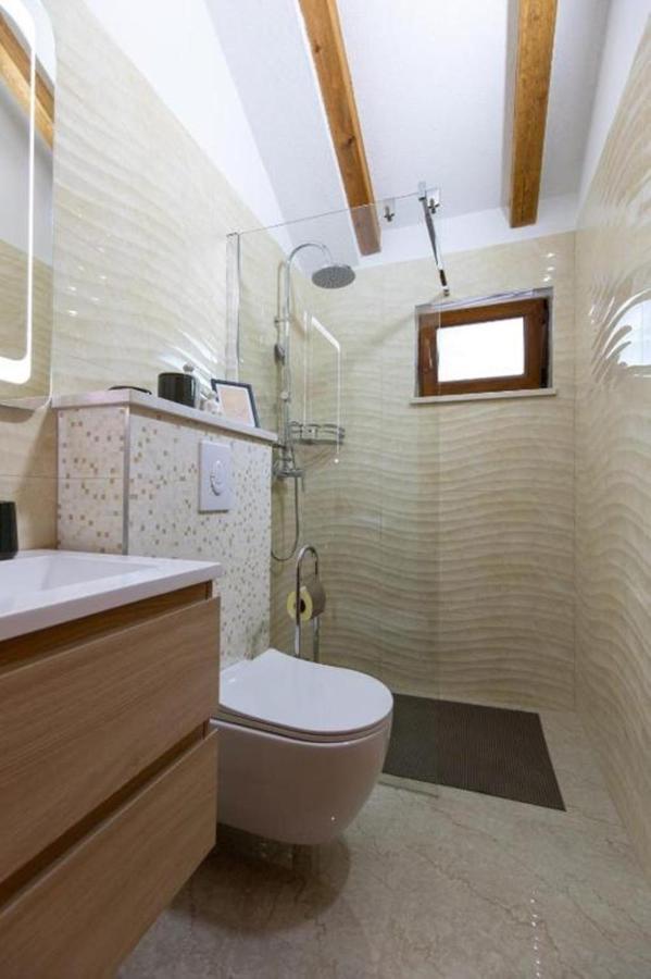 Villa Menalo نيوم المظهر الخارجي الصورة